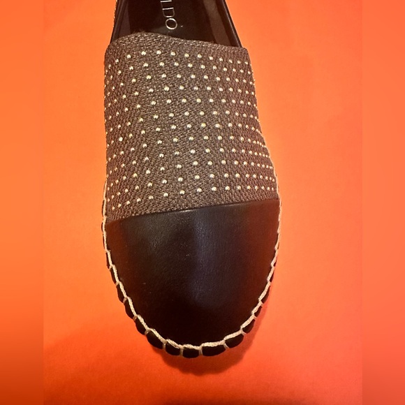 ALDO Olive Green & Black Gold Studded Espadrilles Sz 8 NWT - Picture 9 of 12